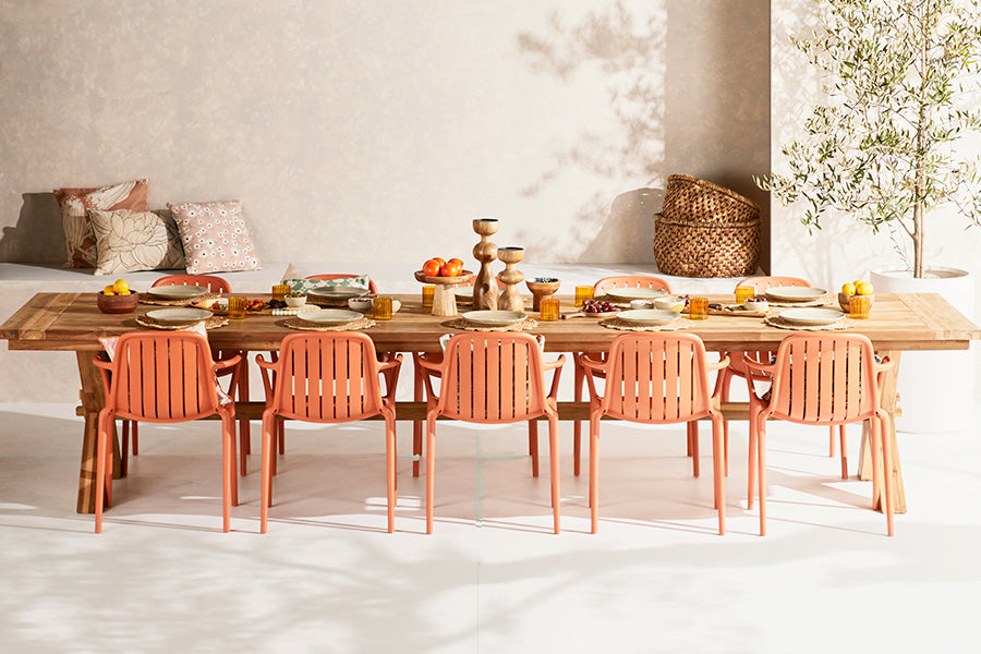 Outdoor Summer Colour Trends