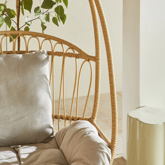 Outdoor Hanging Chairs