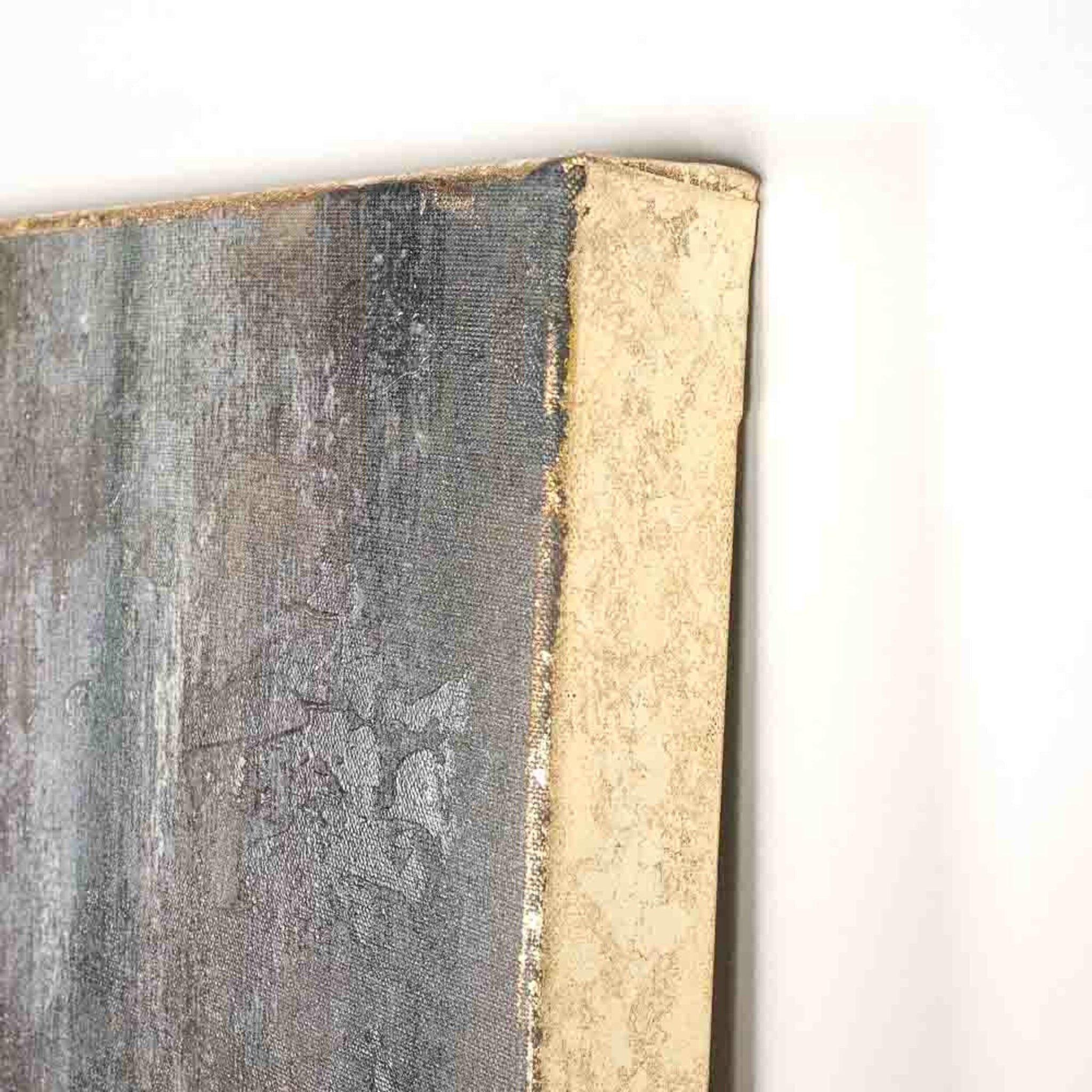 Galleries Lady In White Gold Leaf Siding Canvas Print 160x120cm