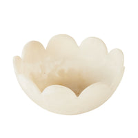 Poppi Scallop Nut Bowl Pearl