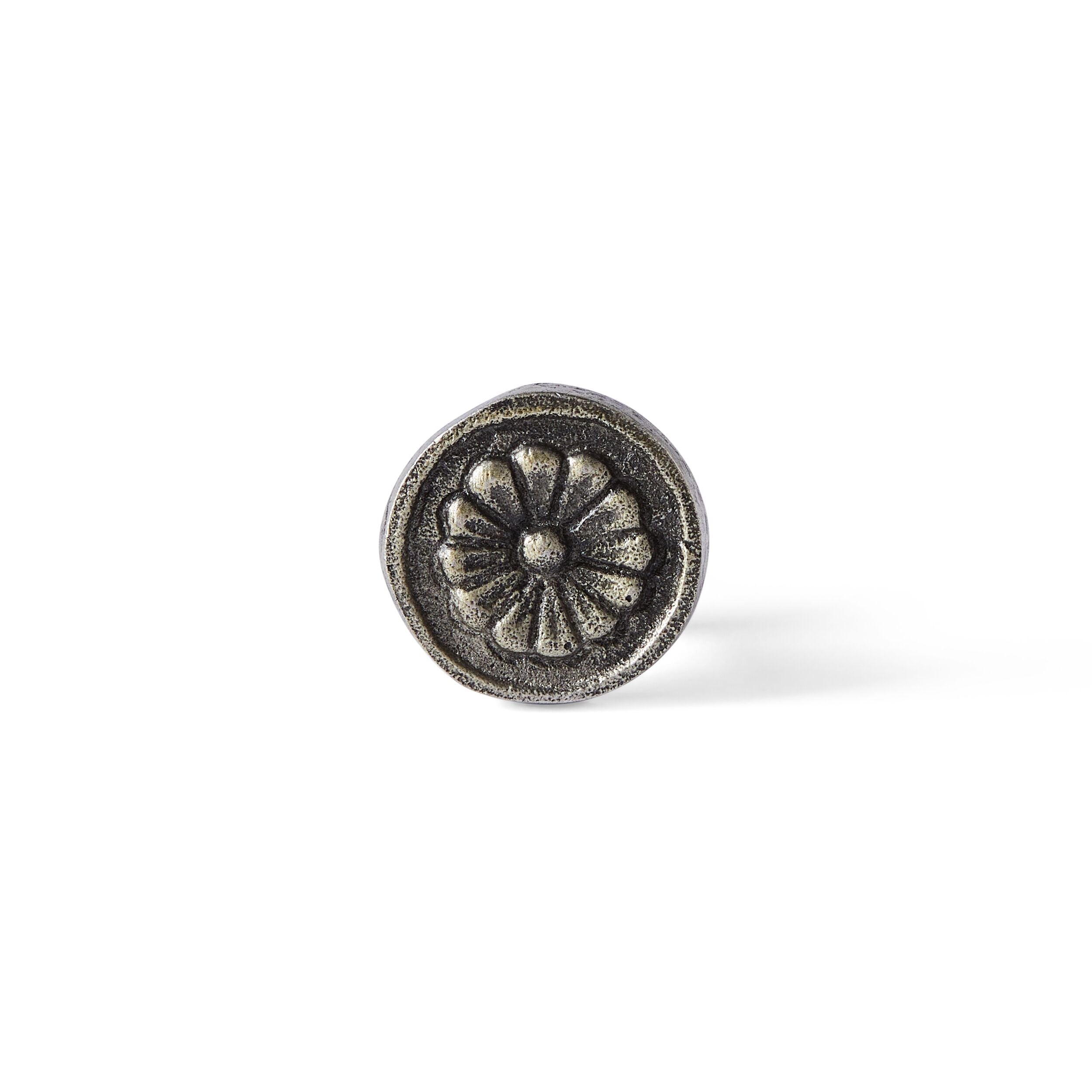 Iron Petal Knob 3.5cm