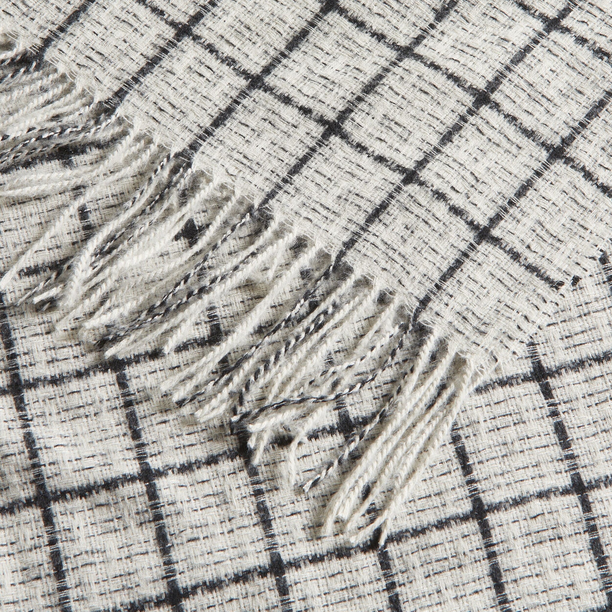 Omeo Grid Throw Grey 130x170cm