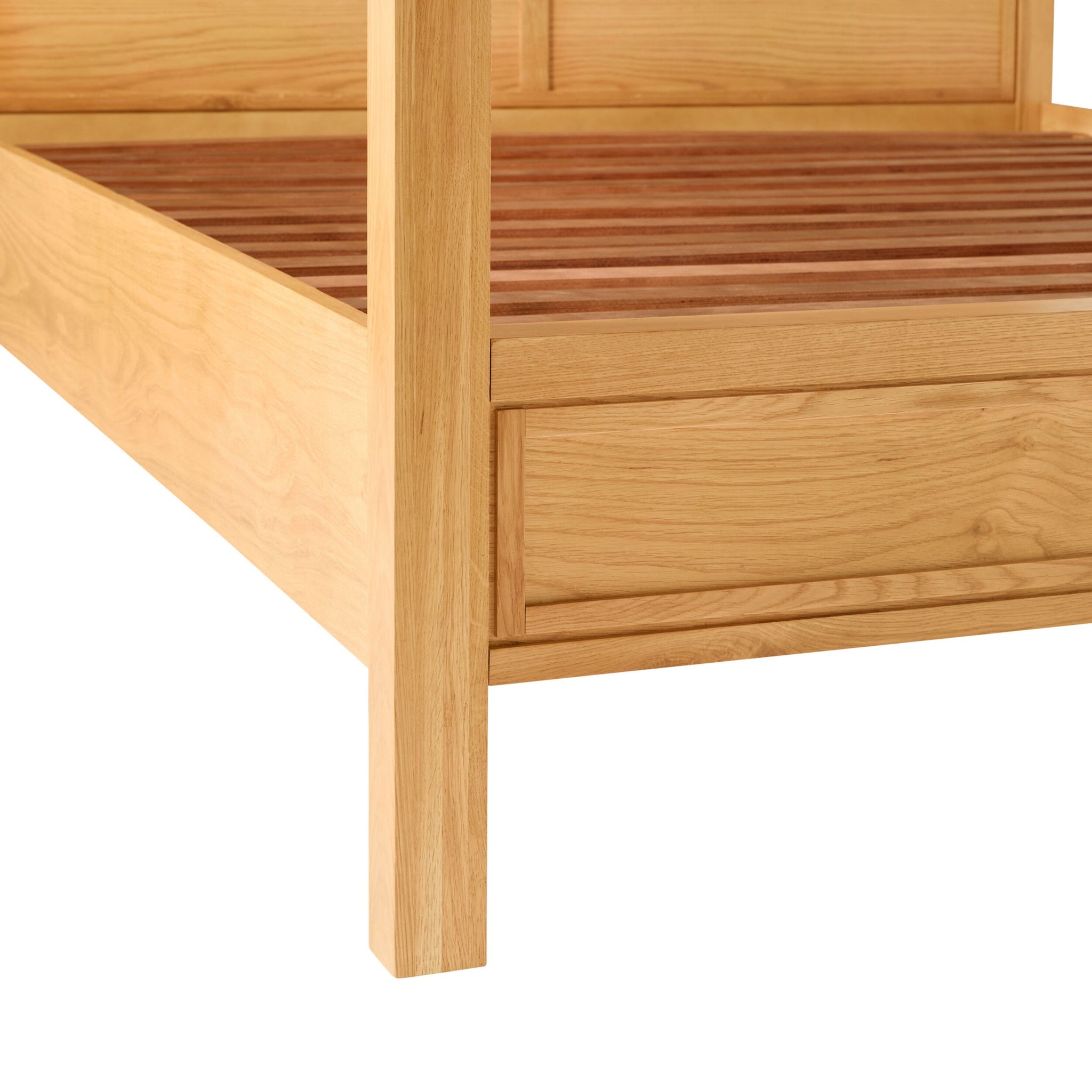 Avalon Queen Four Poster Bed Light Oak