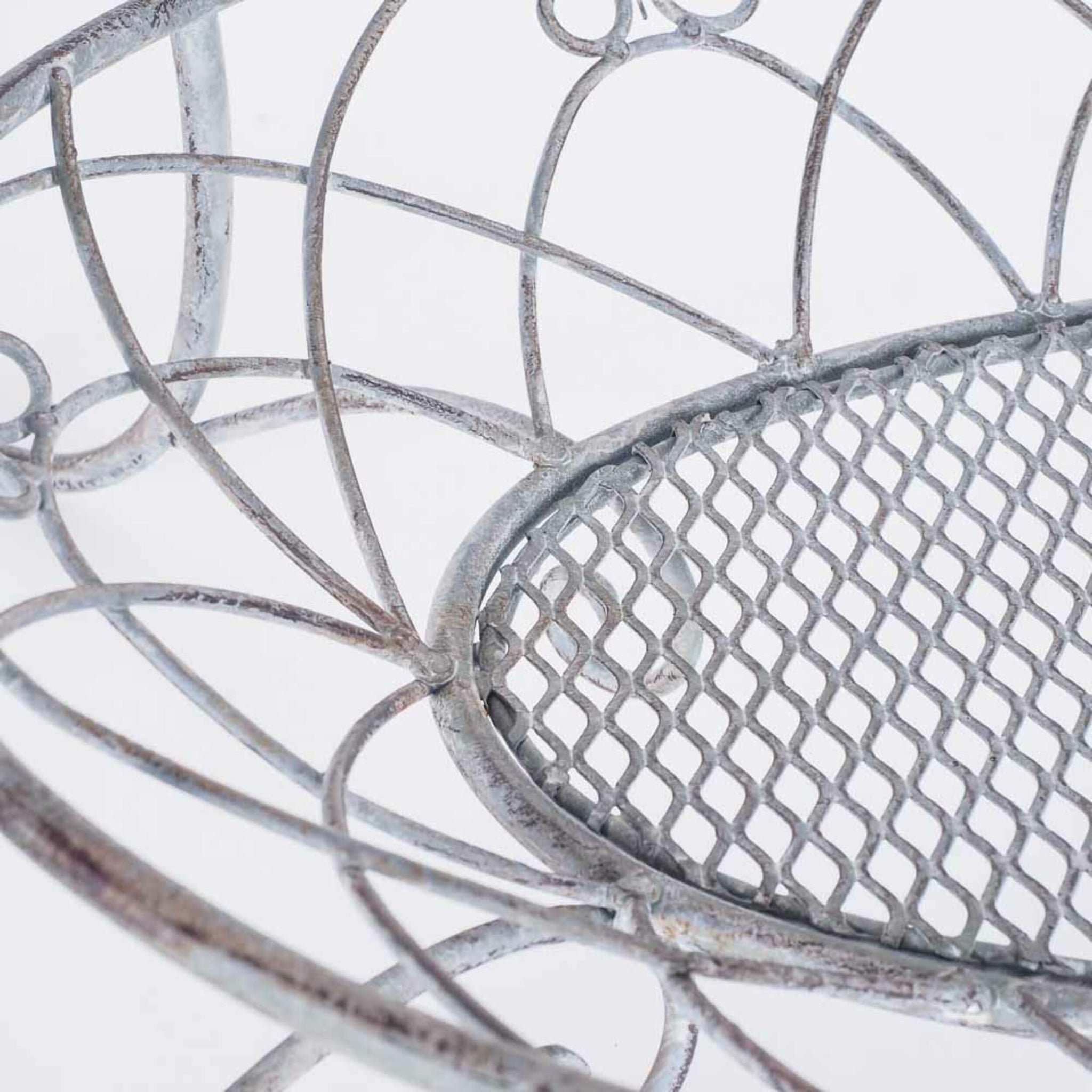 Tremoille 2-tier Basket