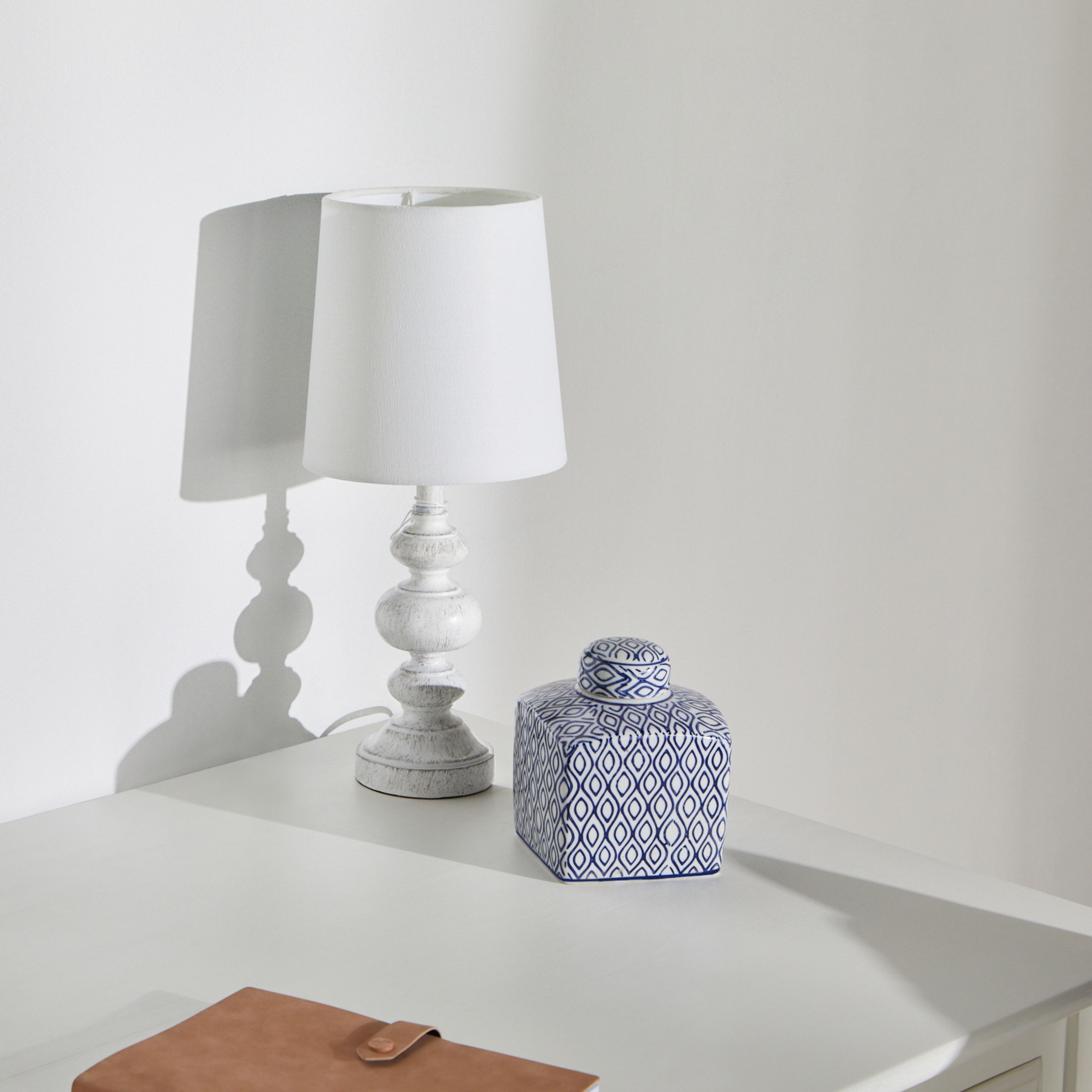 Peta White Table Lamp 32cm – Early Settler AU