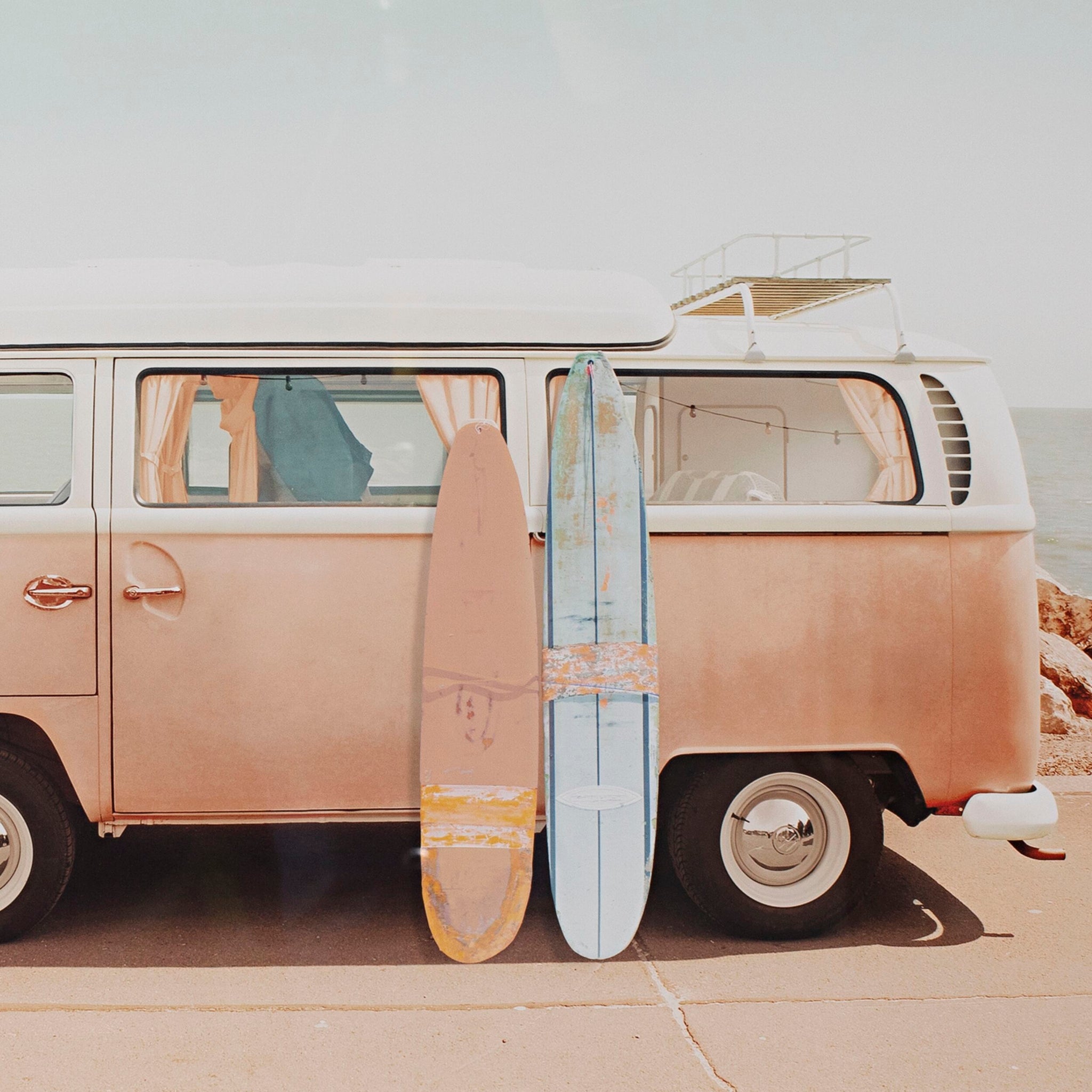 Resting Surfboards Combi Glass Framed Print 120x80cm