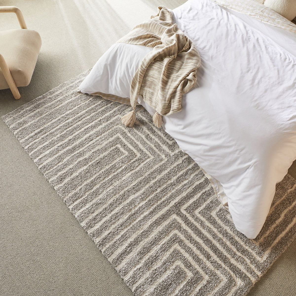 Maze Plush Rug Dove 150x240cm – Early Settler Australia