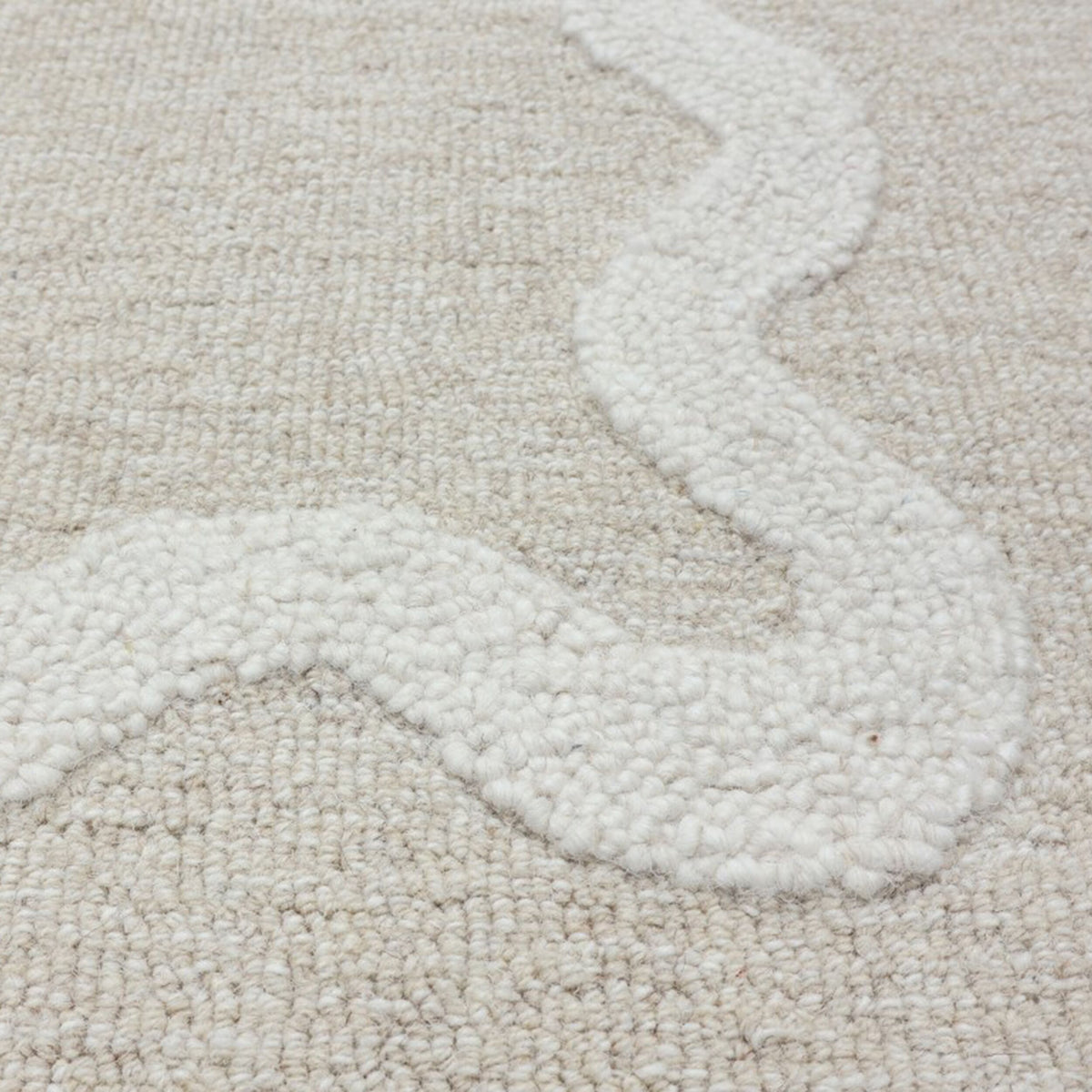 Bromby Scalloped Wool Rug 150x240cm