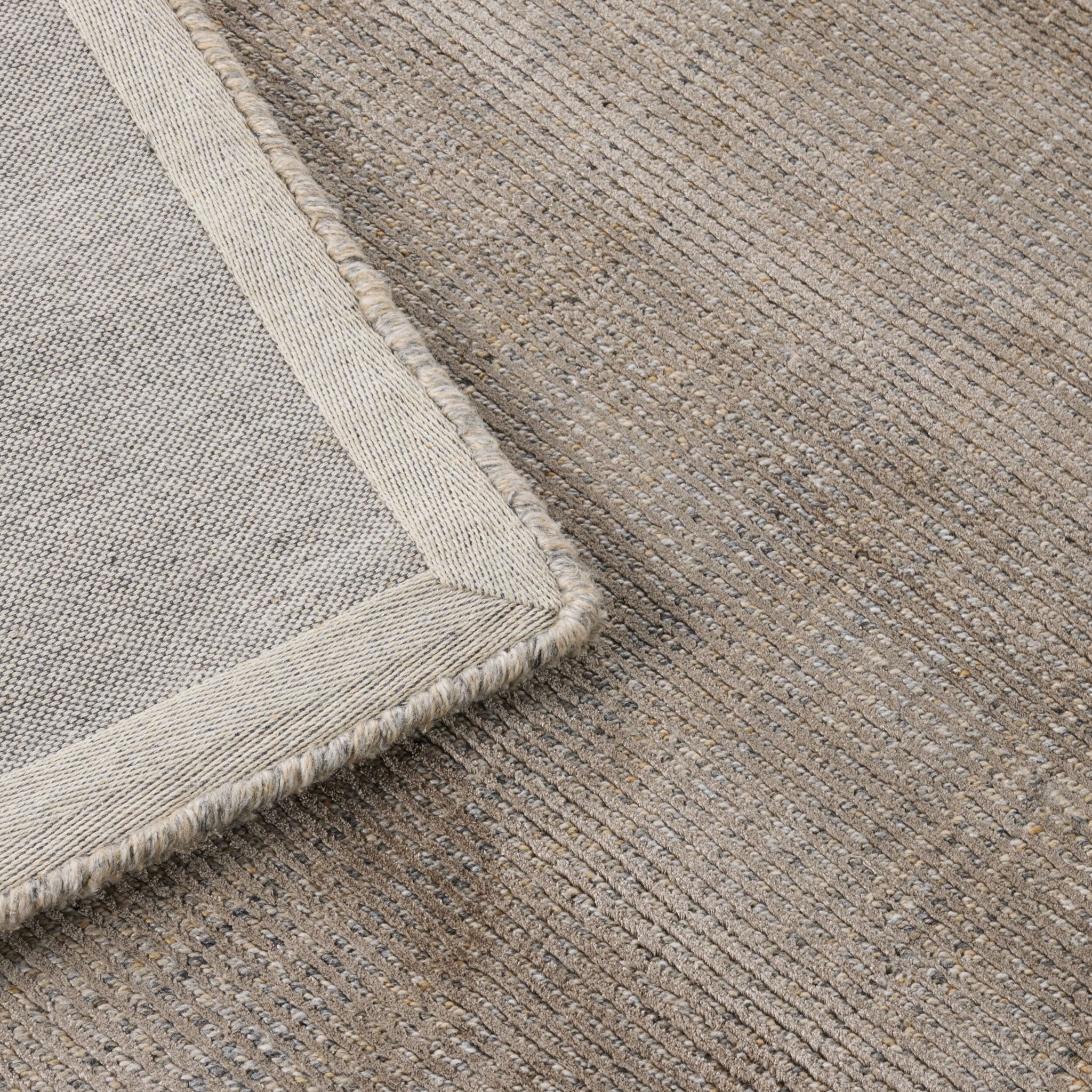 Ribbed Haze Handloom Rug 150x240cm