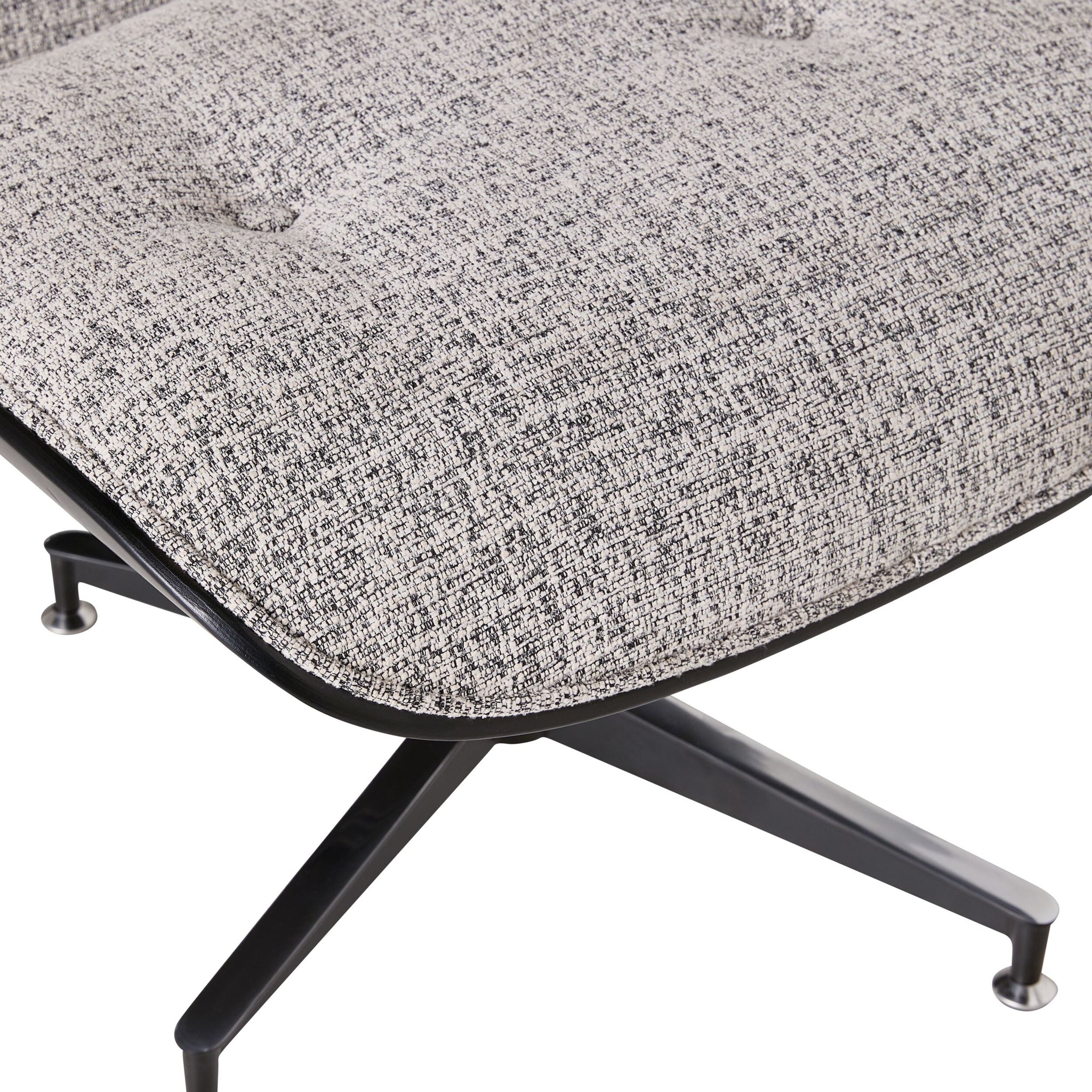 Replica Eames Lounge Chair and Ottoman Pepper