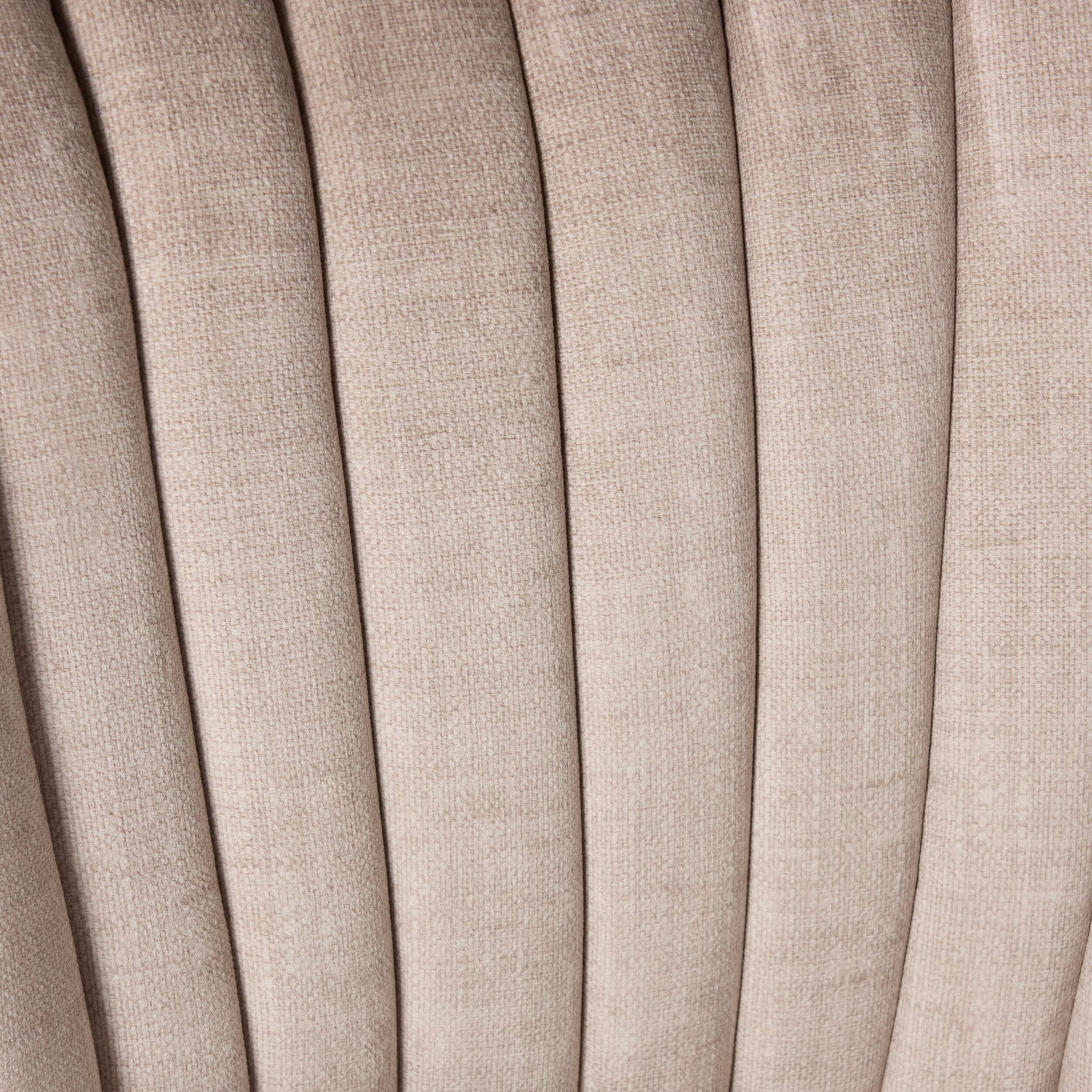 Bello Occasional Chair Aura Pecan