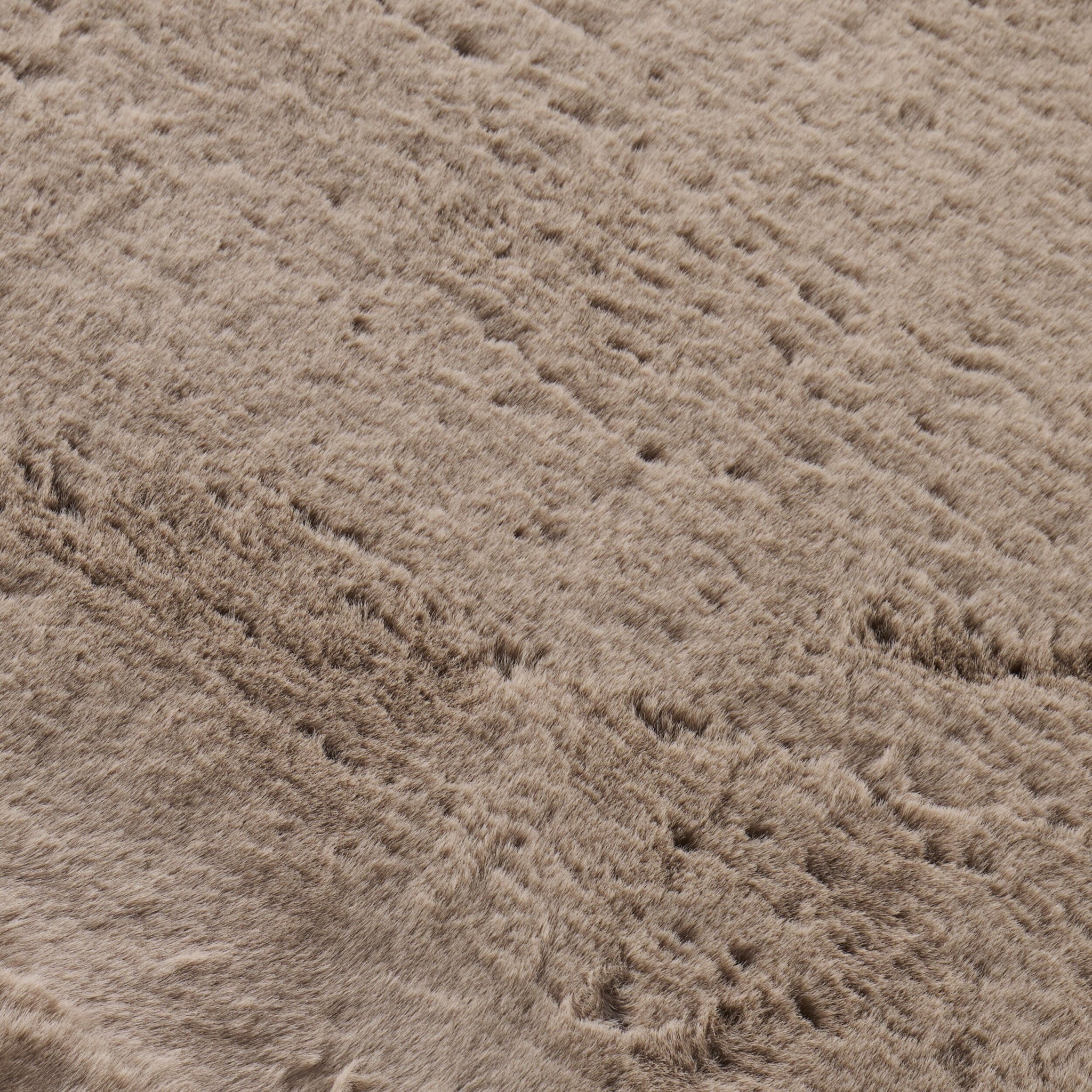 Faux Rabbit Fur Rug Mink 120x180cm