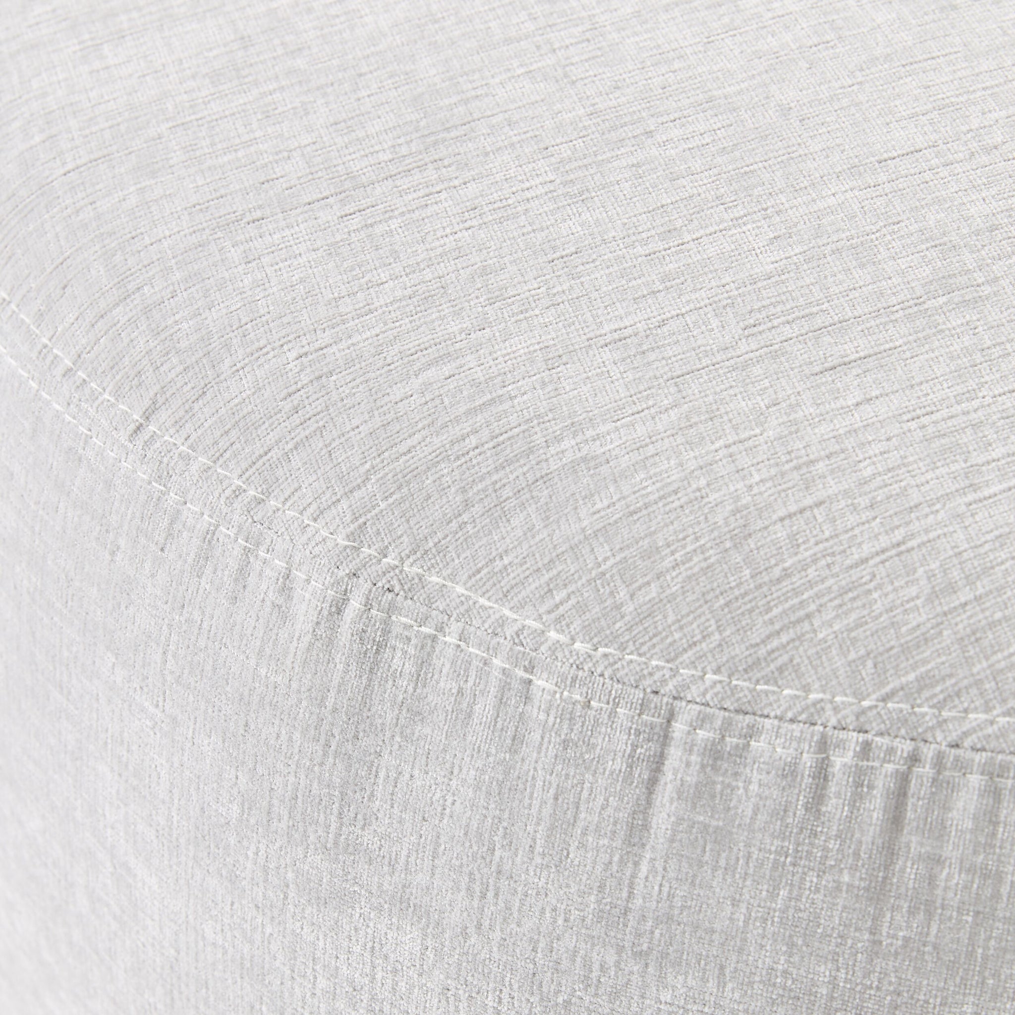 Tango Round Ottoman Small Noah Icy Grey