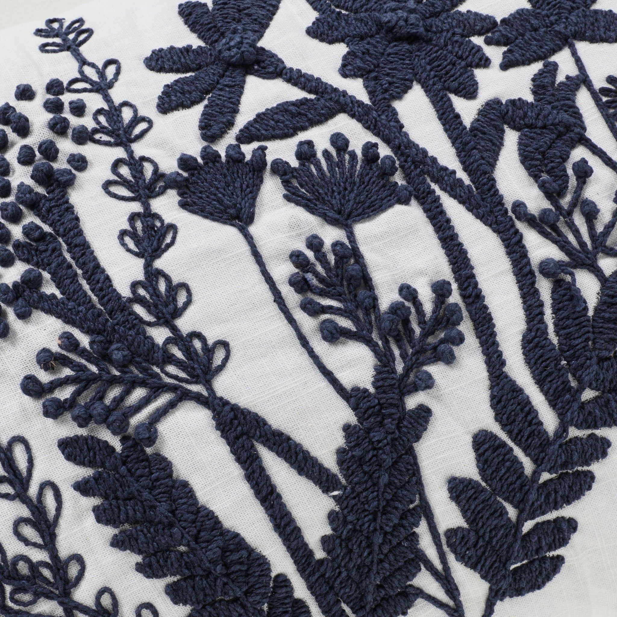 Stitch Meadow Breeze Cushion Navy 40x60cm